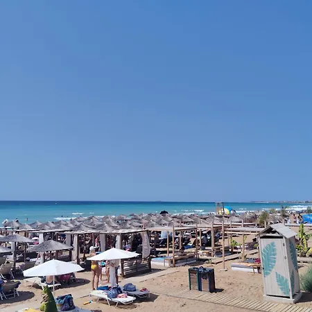 Marathi בית נופש