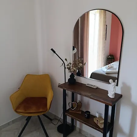 Marathi * מרטיאס